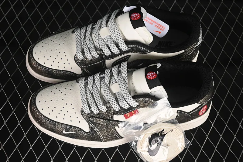 All categories Air Jordan Jordan series basketball shoes Air Jordan 1 Low High-end customized low-top sneakers Travis Scott x Fragment Design x Air Jordan 1 Low OG SP AJ1 Year of the Snake limited edition Bright black snake pattern Low-top cultural casual sneakers YX5066-309